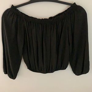 Brandy Melville off the shoulder top